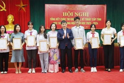 Tổng kết và trao giải Cuộc thi KHKT dành cho học sinh trung học tỉnh Hà Nam năm học 2023-2024